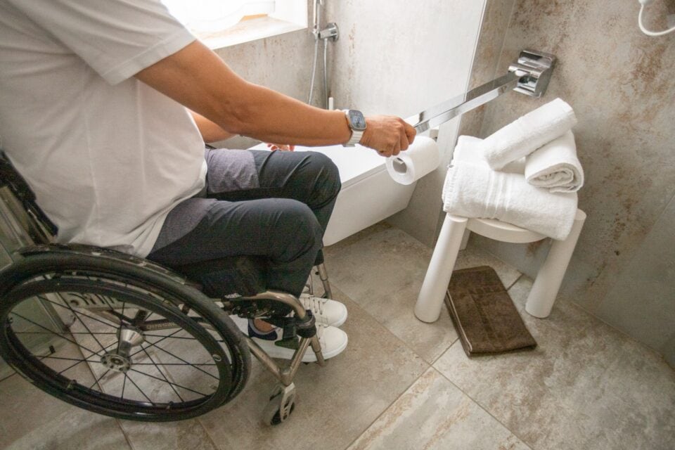 Bagno appartamento 1 disabili chalet sebastian livigno 2