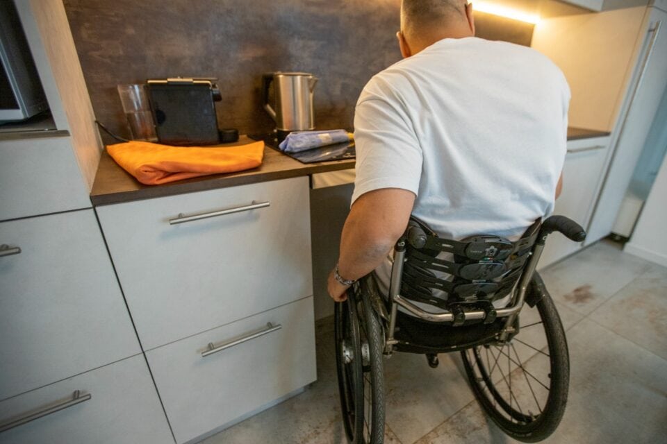 Cucina appartamento 1 disabili chalet sebastian livigno 2
